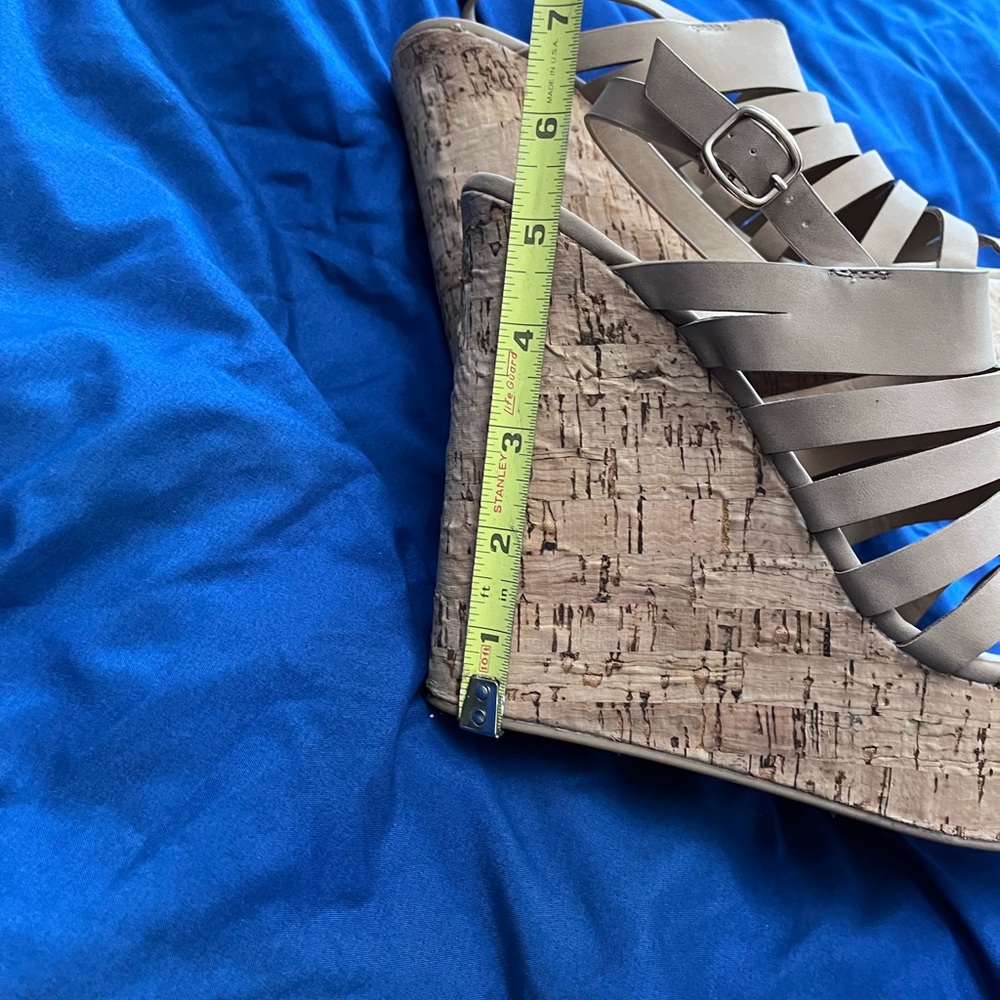 Nude Cork Wedges - Picture 6 of 8